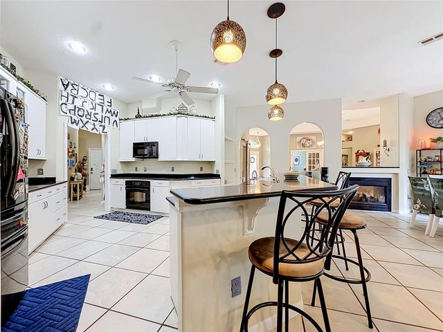 10301 FOX SPARROW AVENUE, Weeki Wachee, FL 34613
