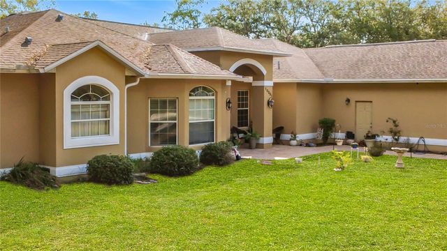 10301 FOX SPARROW AVENUE, Weeki Wachee, FL 34613