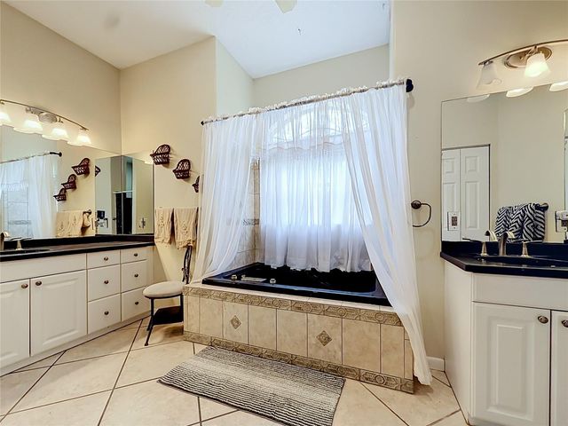 10301 FOX SPARROW AVENUE, Weeki Wachee, FL 34613