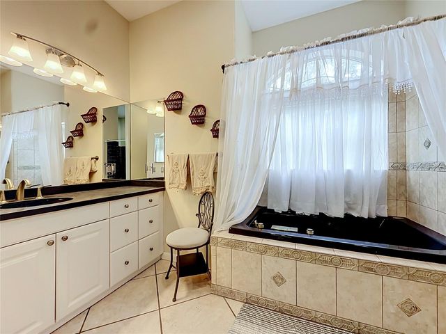 10301 FOX SPARROW AVENUE, Weeki Wachee, FL 34613