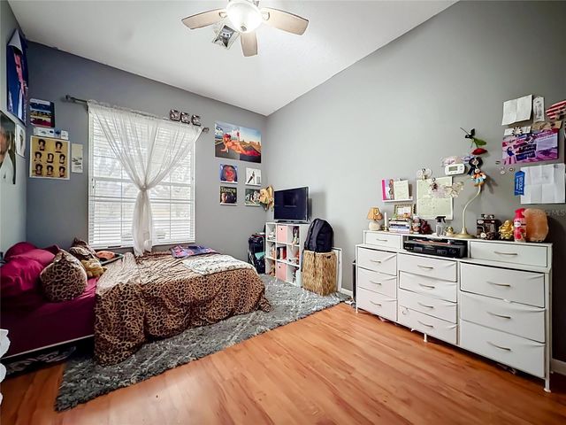 10301 FOX SPARROW AVENUE, Weeki Wachee, FL 34613