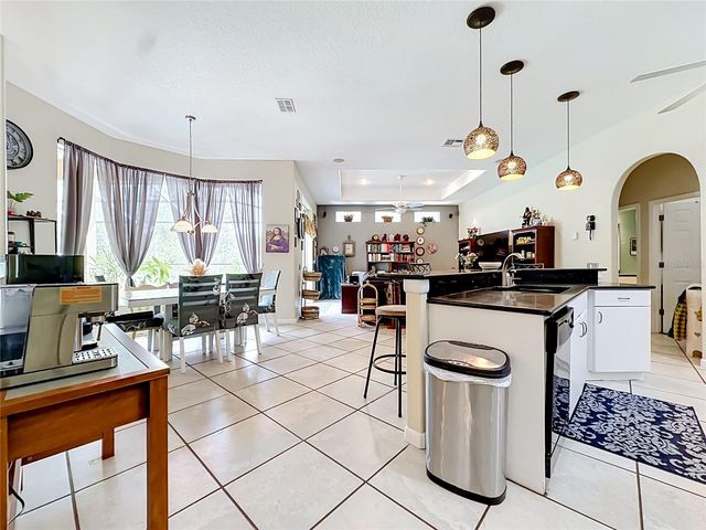 10301 FOX SPARROW AVENUE, Weeki Wachee, FL 34613