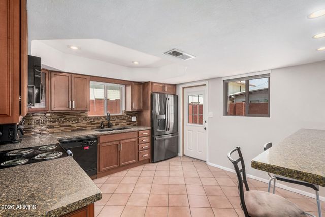 5314 N LAS CASITAS Place, Phoenix, AZ 85016