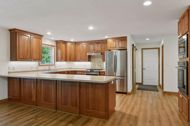 428 St Peter Avenue, Delano, MN 55328