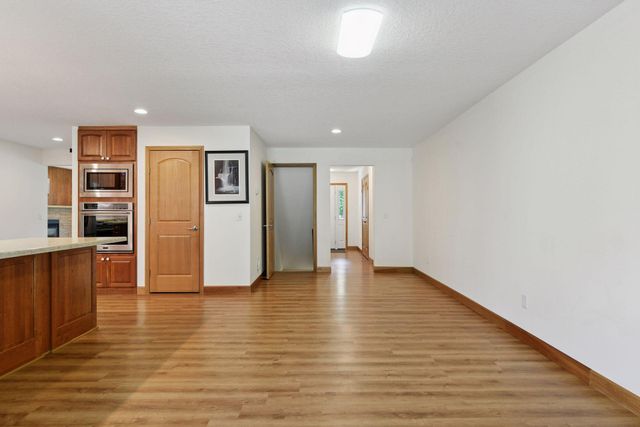 428 St Peter Avenue, Delano, MN 55328