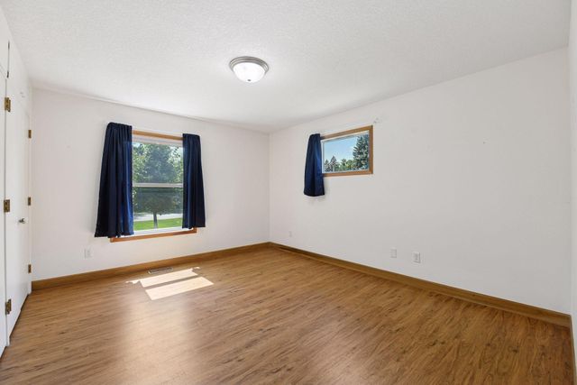 428 St Peter Avenue, Delano, MN 55328