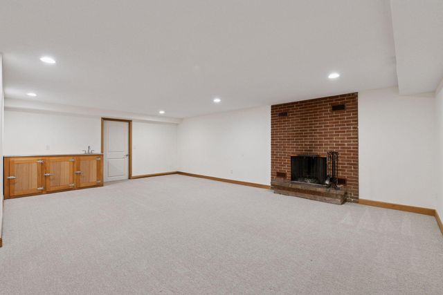 428 St Peter Avenue, Delano, MN 55328