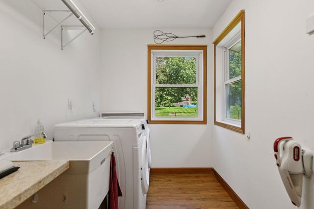 428 St Peter Avenue, Delano, MN 55328