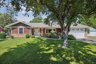 428 St Peter Avenue, Delano, MN 55328