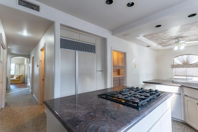 8067 E Belmont Avenue, Fresno, CA 93737