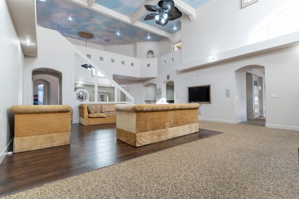 Image 19 of property listing at 8067 E Belmont Avenue, Fresno, CA 93737