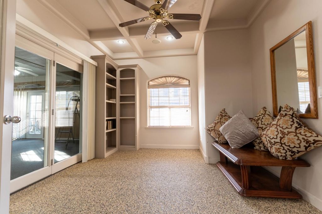 Image 57 of property listing at 8067 E Belmont Avenue, Fresno, CA 93737