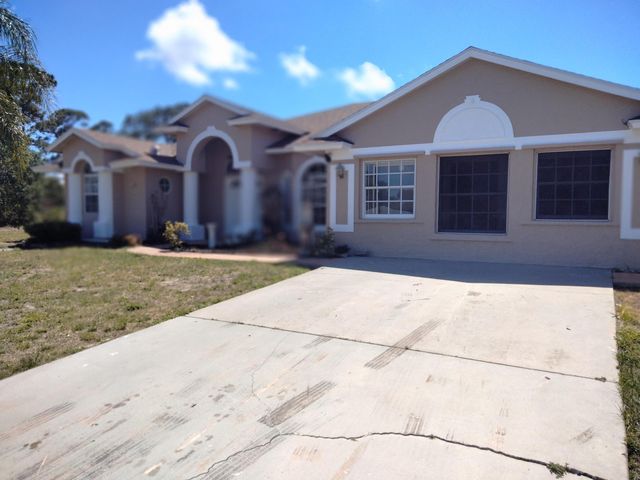 312 SW Buzby Court, Port St. Lucie, Port St Lucie, FL 34953