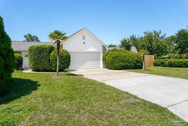 449 Tampico Way, Pensacola, FL 32506