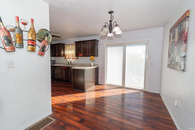 2734 Arrowhead Drive, South Bend, IN 46628