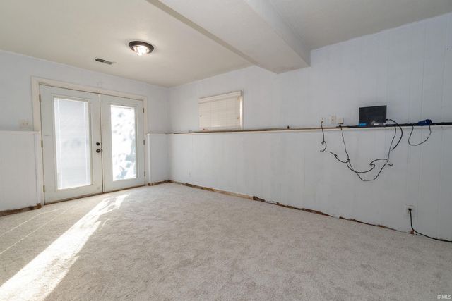 2734 Arrowhead Drive, South Bend, IN 46628