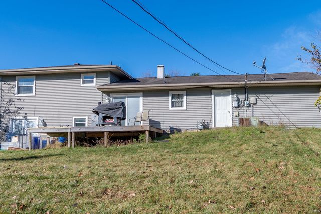 2734 Arrowhead Drive, South Bend, IN 46628