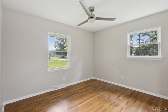 8238 Lansdowne Rd, Mechanicsville, VA 23116