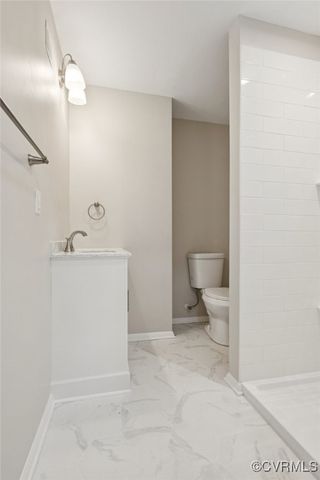 8238 Lansdowne Rd, Mechanicsville, VA 23116
