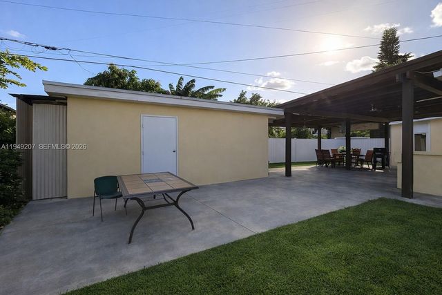 11930 SW 187th Ter, Miami, FL 33177