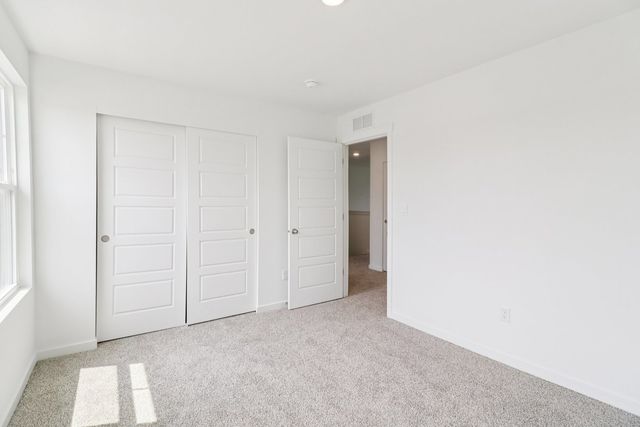 9956 Edgebrook Lane, Huntley, IL 60142