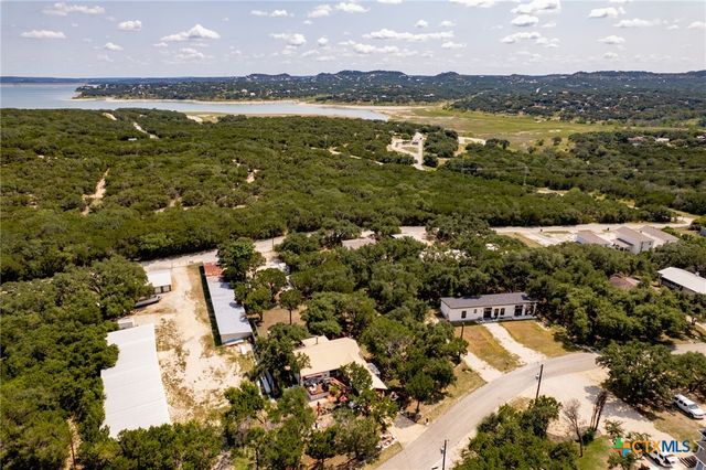 1381 Hillcrest Forest, Canyon Lake, TX 78133