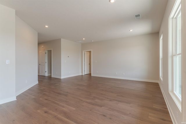 3163 Goswell Drive, Newburgh, IN 47630