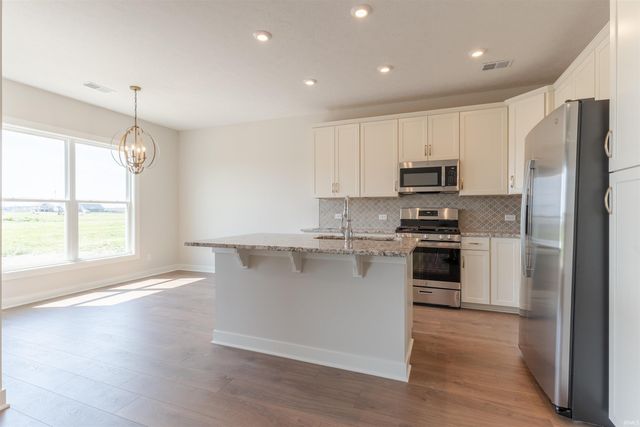 3163 Goswell Drive, Newburgh, IN 47630