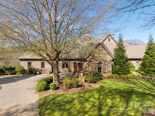14 Golfside Court, Arden, NC 28704