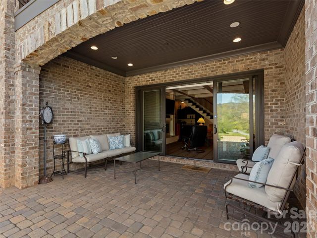 14 Golfside Court, Arden, NC 28704