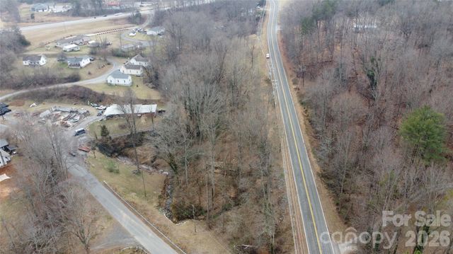 2542 S Nc Hwy 127 Highway, Hickory, NC 28602