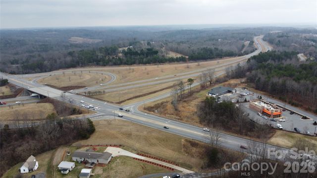 2542 S Nc Hwy 127 Highway, Hickory, NC 28602