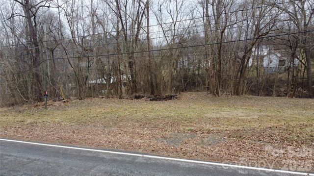 2542 S Nc Hwy 127 Highway, Hickory, NC 28602