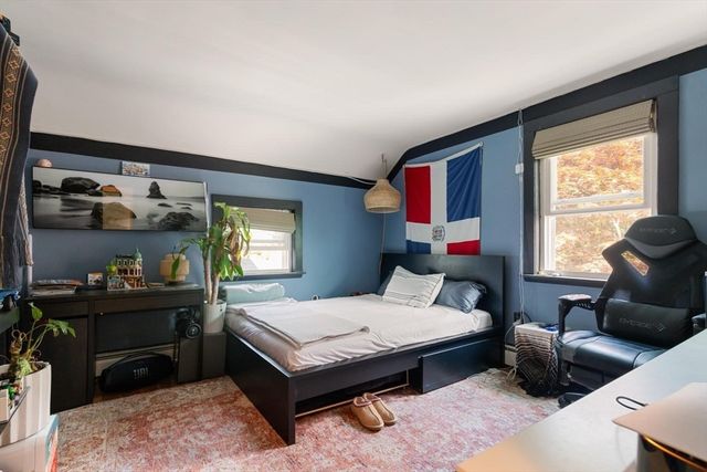 635 Adams St, Milton, MA 02186