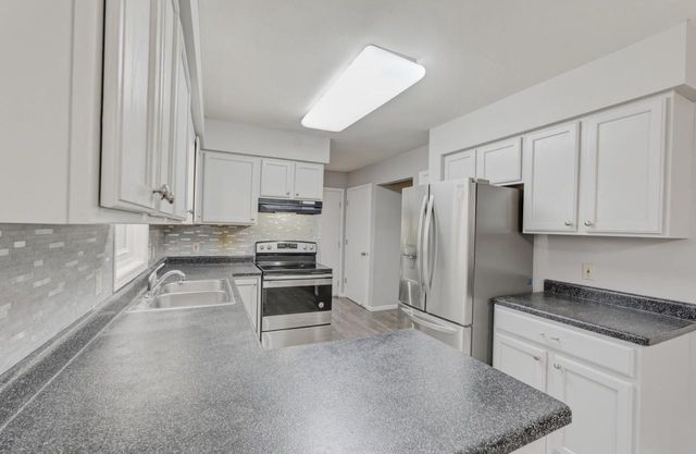 6218 Sandstone Drive, Madison, WI 53719