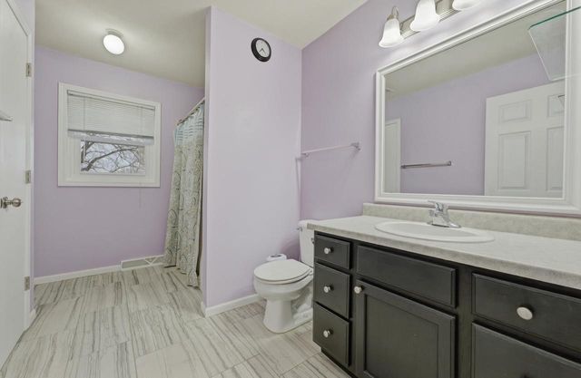 6218 Sandstone Drive, Madison, WI 53719