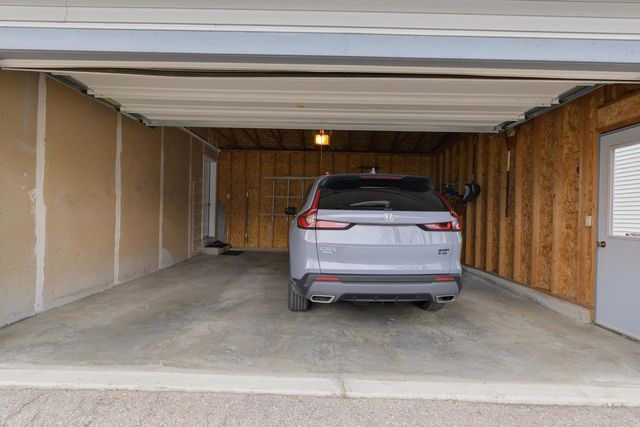 6218 Sandstone Drive, Madison, WI 53719