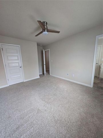 1013 Autumn Drive, Loganville, GA 30052