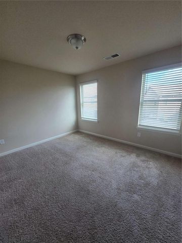1013 Autumn Drive, Loganville, GA 30052