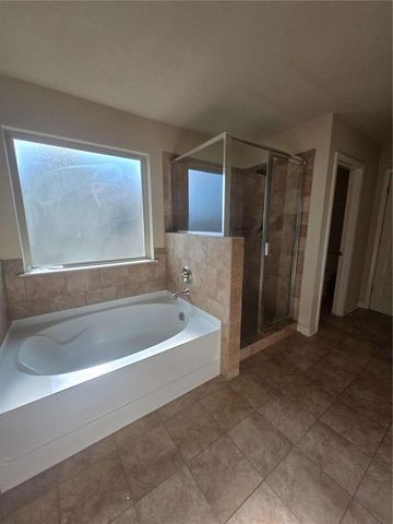 1013 Autumn Drive, Loganville, GA 30052