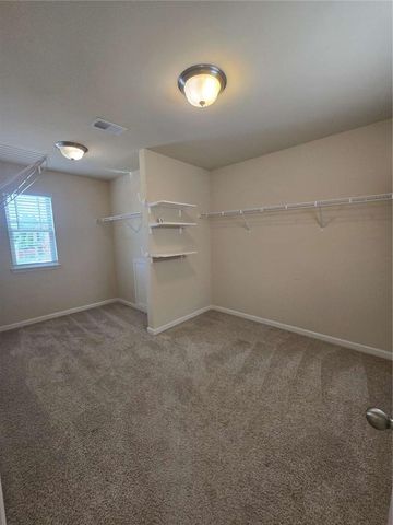 1013 Autumn Drive, Loganville, GA 30052