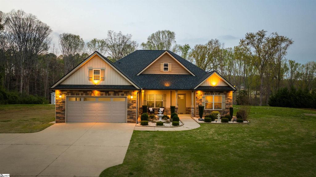 1437 Casey Creek Road, Chesnee, SC 29323