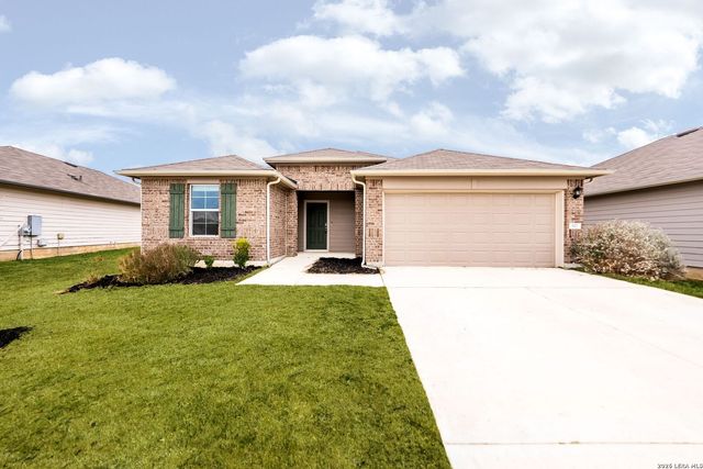 917 Chachalaca, Seguin, TX 78155