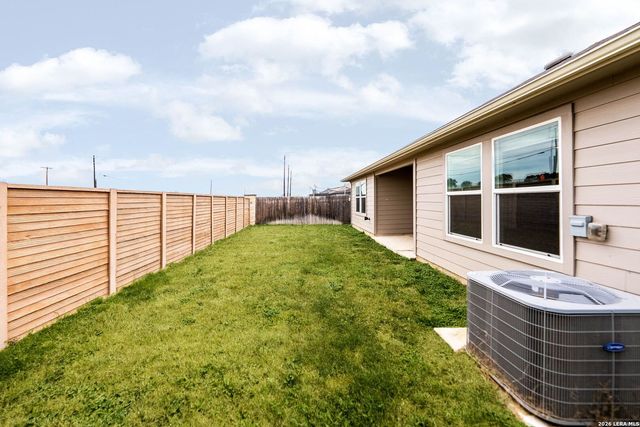 917 Chachalaca, Seguin, TX 78155