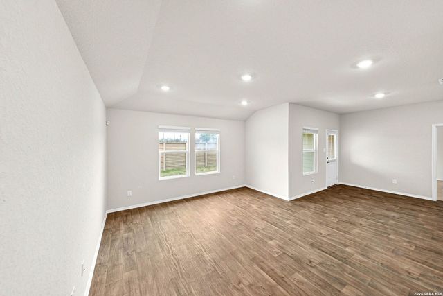 917 Chachalaca, Seguin, TX 78155