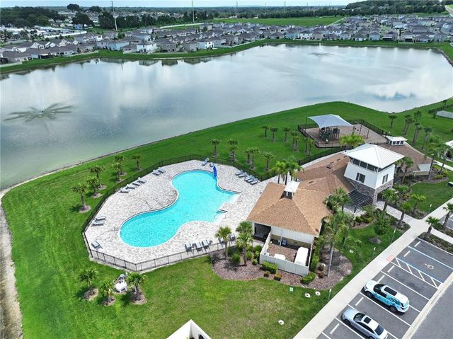 7737 SAIL CLOVER LANE, Zephyrhills, FL 33540