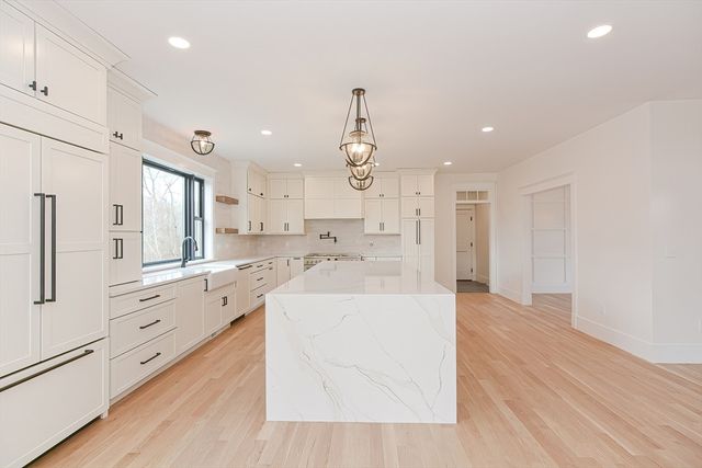 11 Ledge Hill Ln, Rehoboth, MA 02769