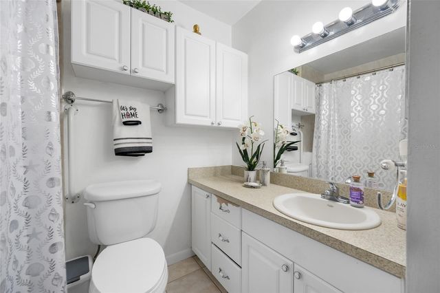 7607 W HANNA AVENUE, Tampa, FL 33615