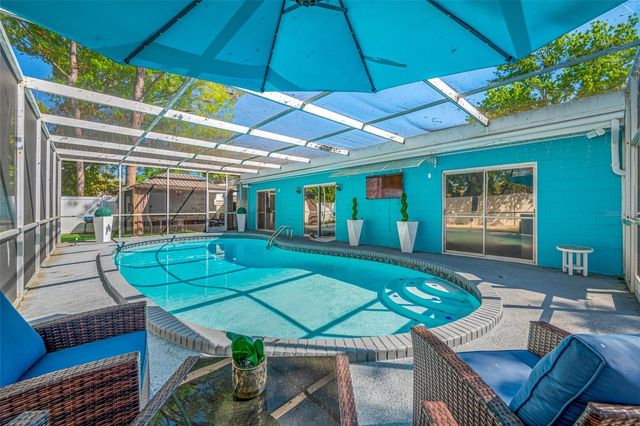 7607 W HANNA AVENUE, Tampa, FL 33615