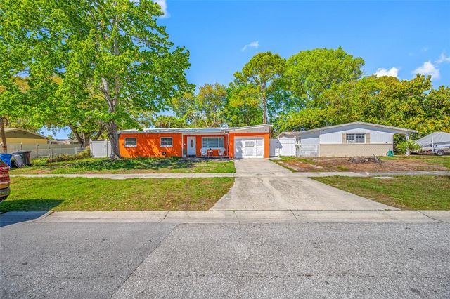 7607 W HANNA AVENUE, Tampa, FL 33615